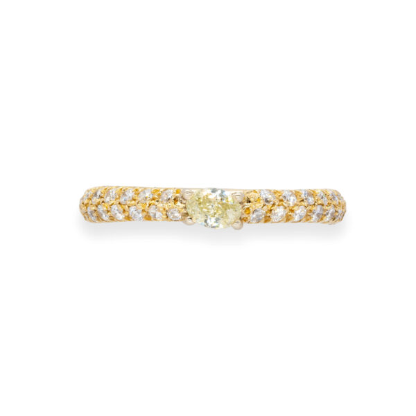 d'Avossa Ring in 18kt yellow gold with a pavé of white Diamonds and a central fancy natural oval shape diamond (1)