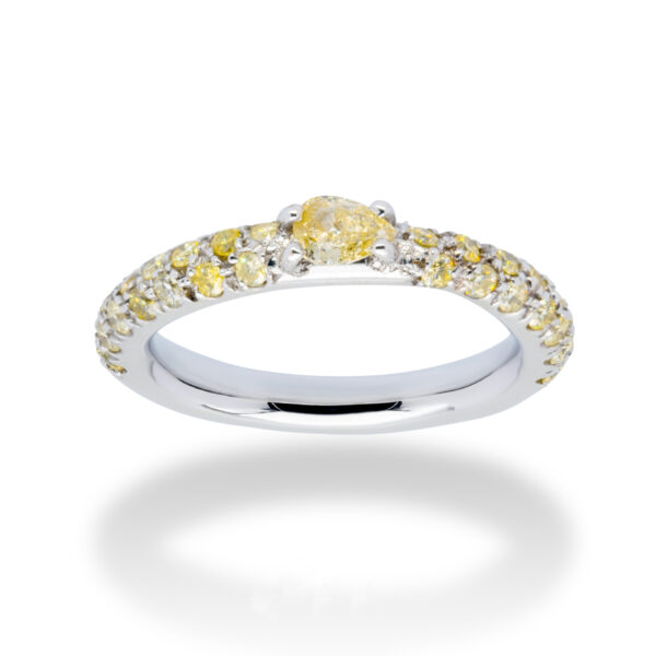 d'Avossa Ring 18kt white gold with a pavé of fancy yellow natural diamonds and a central fancy natural pear shape diamond (1)