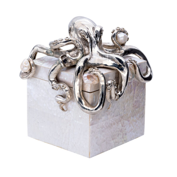 d'Avossa octopus sculpture in Full Silver